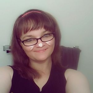 Meet your Posher, Stacy